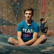 Loïc Timmermans, étudiant grimpeur par TV Brussel