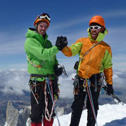 Hanssens et Villanueva au sommet du Cerro Torre par la voie Ragni